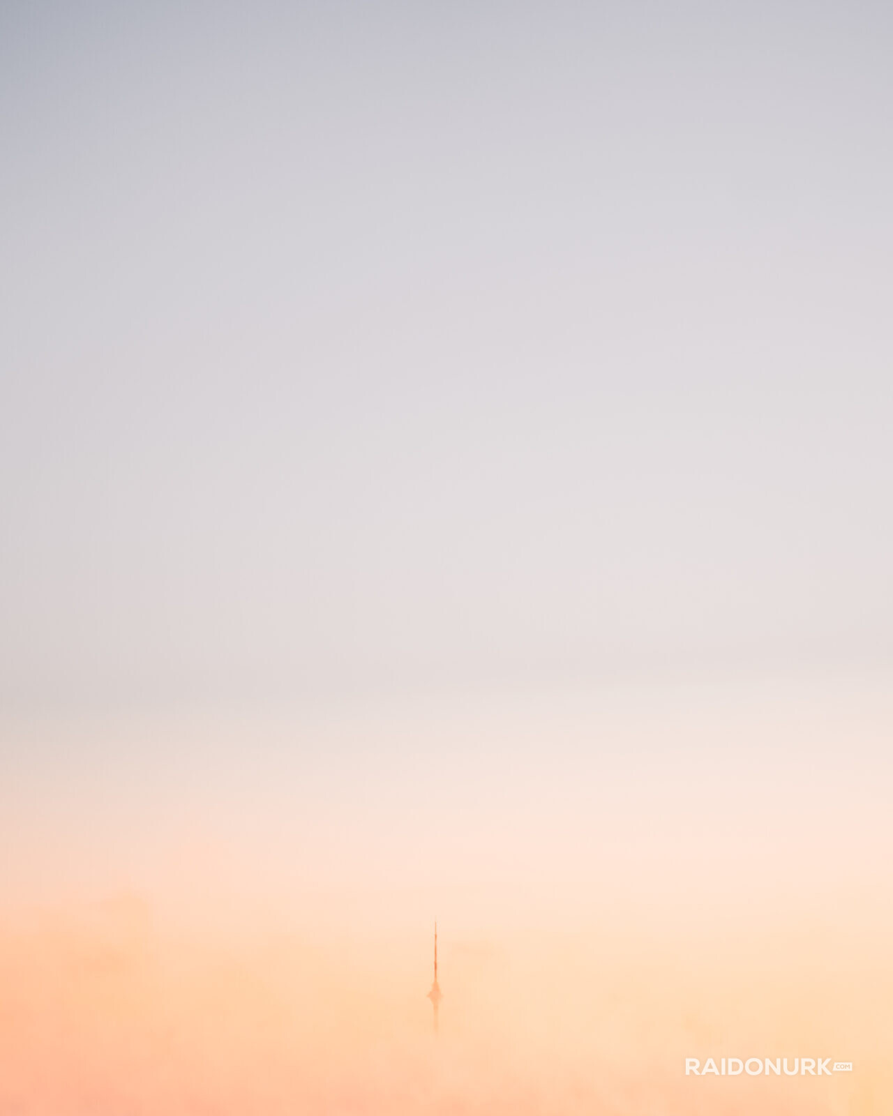 Teletorn, talv, udu, Tallinn, minimalism, päikesetõus