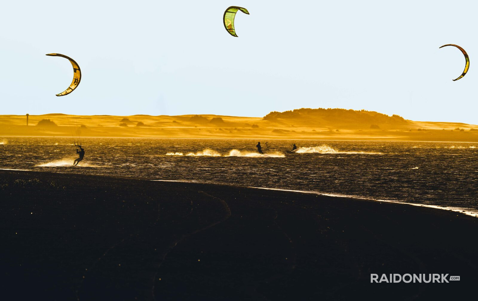 Kitesurfing, surfing, zandmotor, kijkduin, sport photography, kitsesurfen