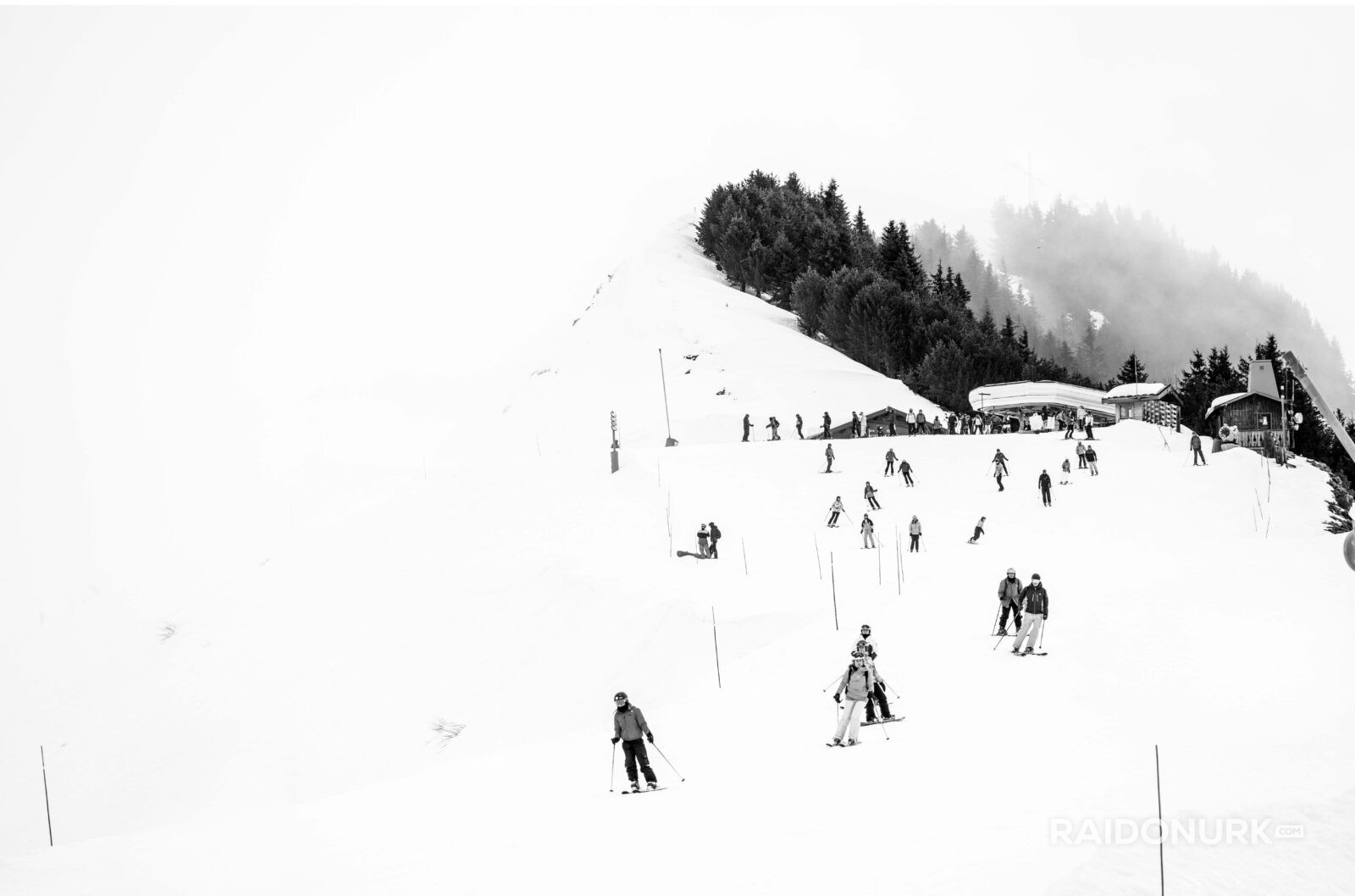 mountain skiing, mountain snowboardin, chatel france, chatel skiing, skiing, alps skiing, alsp france