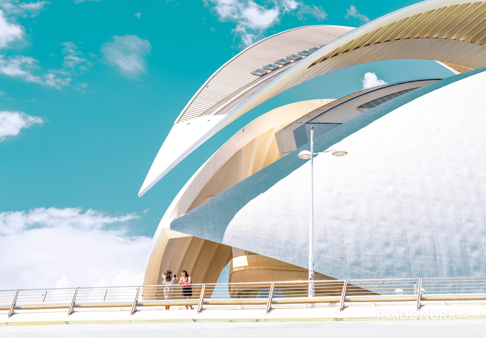 best places to photograph in Valencia, must-see architecture in Spain, unique buildings in Europe, Valencia cityscape, architectural landmarks in Valencia, Instagrammable places in Valencia, minimalist architecture, abstract architecture, geometric design, architectural details, high contrast photography, surreal photography, bright sky architecture, clean lines, creative perspective, Valencia architecture, Spain architecture, modern architecture, futuristic buildings, City of Arts and Sciences, Santiago Calatrava, architectural photography, contemporary design, urban landscape, iconic buildings